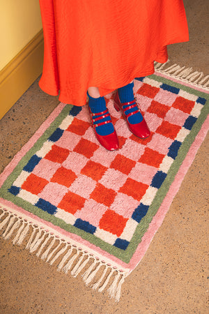 Lizzie Pink & Red Chequered Recycled Accent Rug