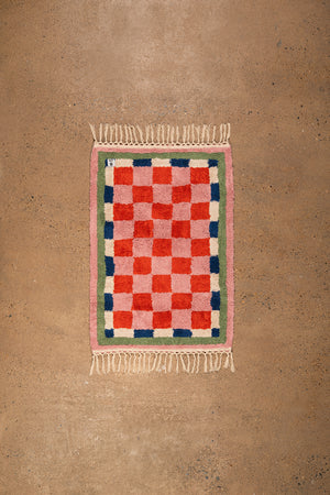 Lizzie Pink & Red Chequered Recycled Accent Rug