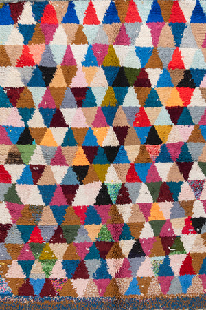 Vintage Moroccan Boucherouite Triangle Rug - (01)