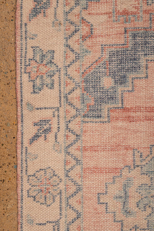 Seconds Large Leila Rug Made From 100% Recycled Plastic