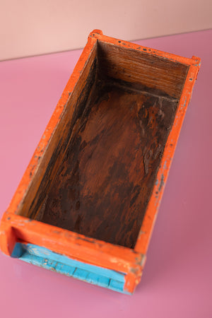 Hand Painted Vintage Brick Mould (Re-worked) - 682