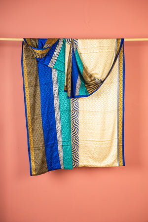 Vintage Rayon Sari - 5 Metres Long - 4725