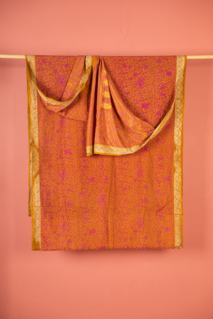 Vintage Rayon Sari - 5 Metres Long - 4740