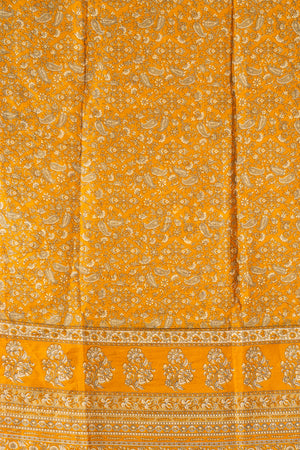 Vintage Rayon Sari - 5 Metres Long - 4742