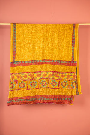 Vintage Rayon Sari - 5 Metres Long - 4755