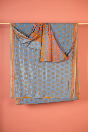 Vintage Rayon Sari - 5 Metres Long - 4756