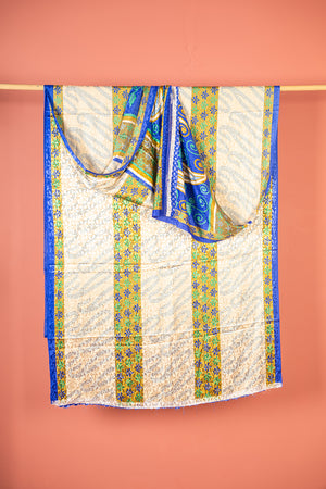 Vintage Rayon Sari - 5 Metres Long - 4759