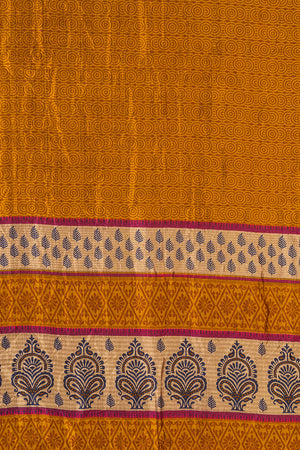 Vintage Rayon Sari - 5 Metres Long - 4762