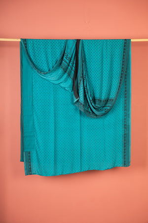 Vintage Rayon Sari - 5 Metres Long - 4765