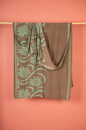 Vintage Rayon Sari - 5 Metres Long - 4768