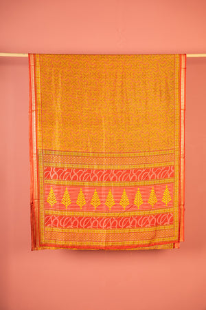 Vintage Rayon Sari - 5 Metres Long - 4773