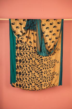 Vintage Rayon Sari - 5 Metres Long - 4791