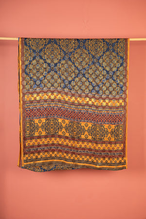 Vintage Rayon Sari - 5 Metres Long - 4797