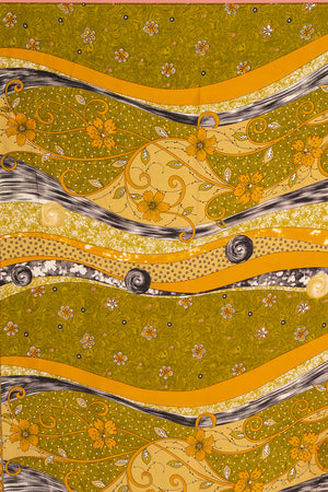 Vintage Rayon Sari - 5 Metres Long - 4809
