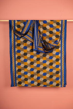 Vintage Rayon Sari - 5 Metres Long - 4813