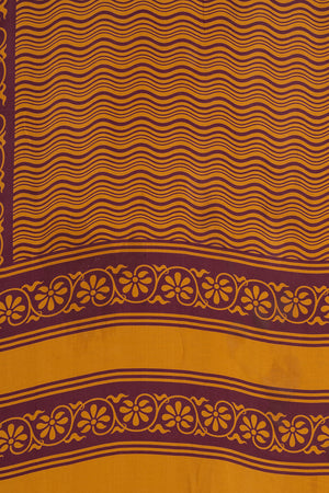 Vintage Rayon Sari - 5 Metres Long - 4819