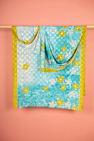 Vintage Rayon Sari - 5 Metres Long - 4820