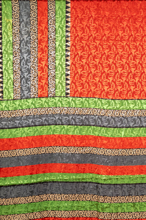 Vintage Rayon Sari - 5 Metres Long - 4830